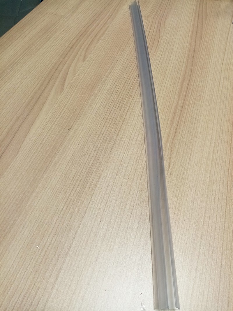 Joint d'étanchéité bas de porte CRISTAL