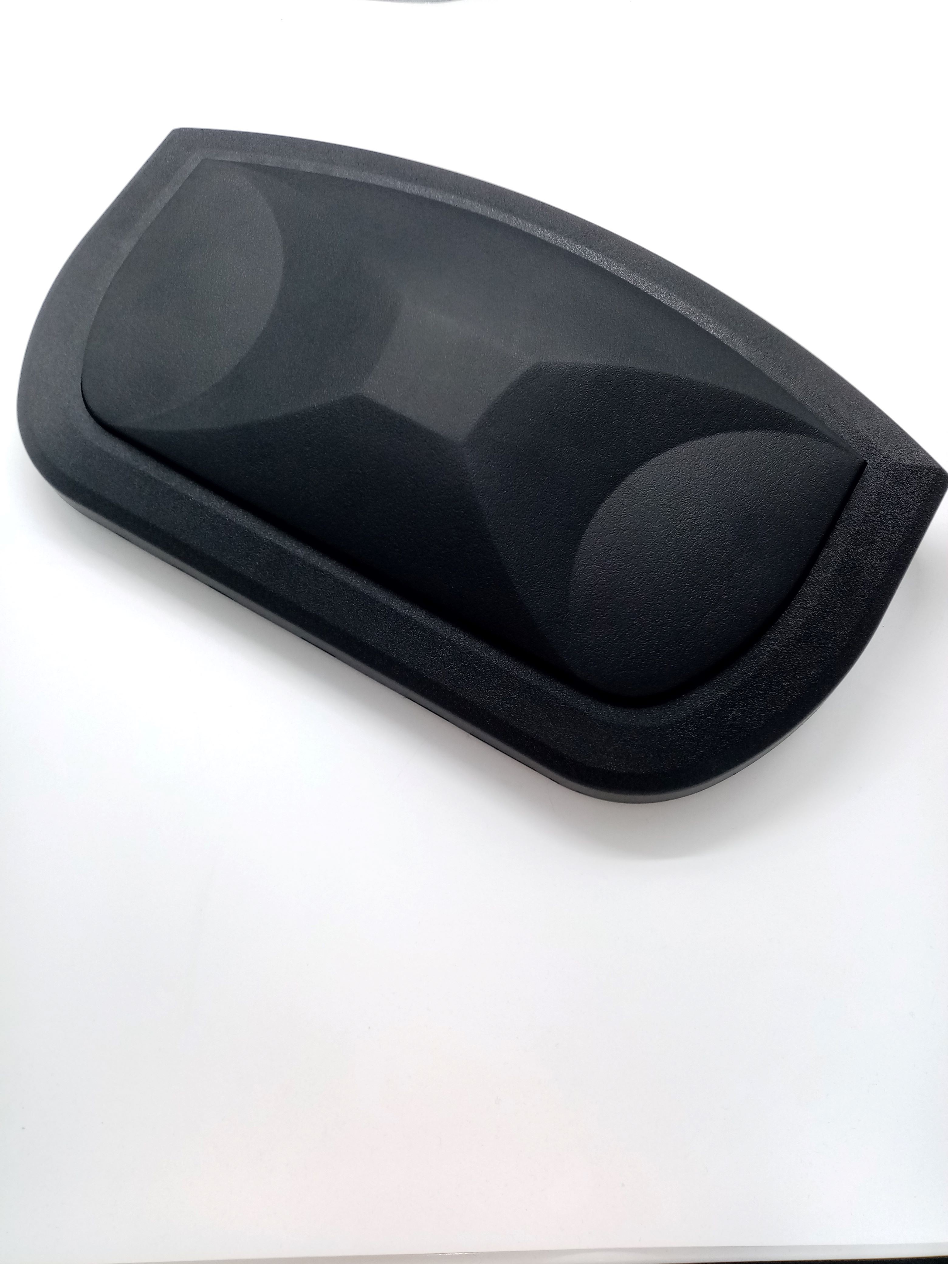 Capot noir du compartiment à filtre - spa VENDOM