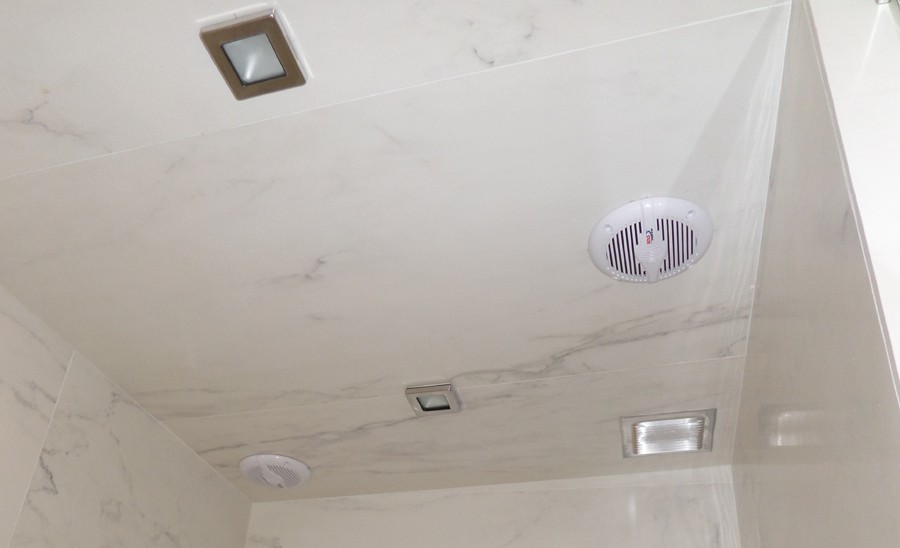 Spot étanche halogène spécial hammam